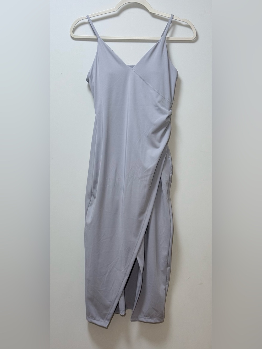 New without tags Popilush Midi Dress. Light Gray. Size Small